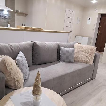 Студия На Проскуровской 16 Khmelʼnytsʼkyy Exterior foto