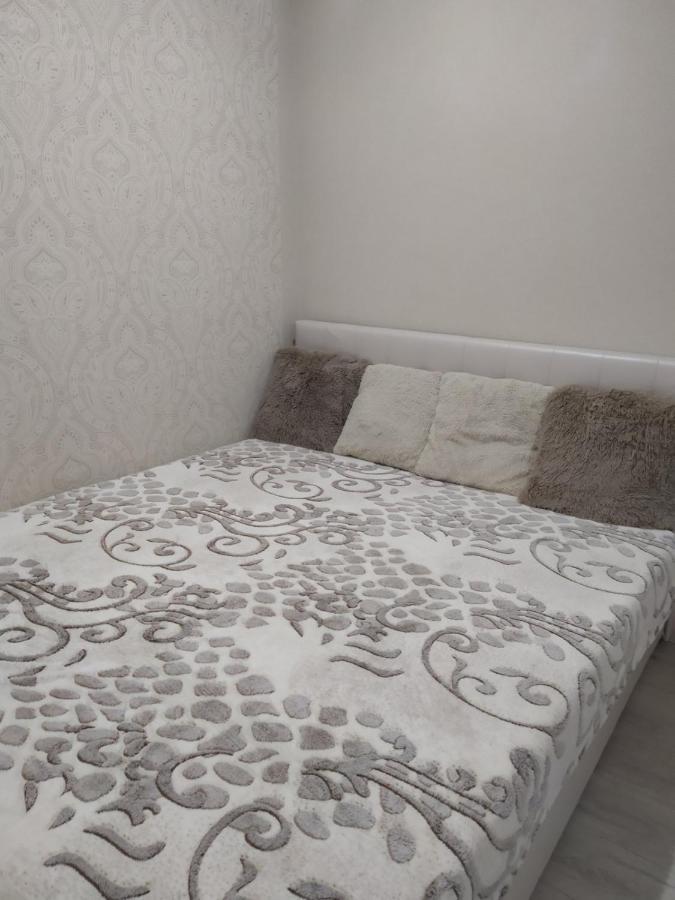 Студия На Проскуровской 16 Khmelʼnytsʼkyy Exterior foto